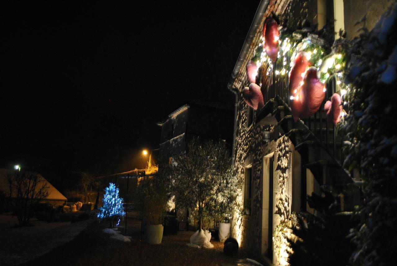 Auvergnat'Home Chaptuzat Buitenkant foto